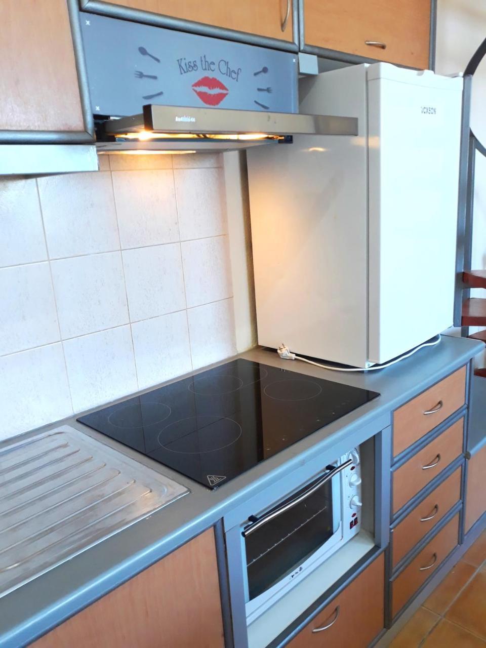 Point Twins Apartments Vrondádosz Kültér fotó